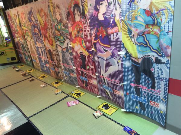 Chiều lòng fan Lovelive Hết cỡ: bày cả khu để hành lễ quỳ lạy các em trong Muse Anime-Manga